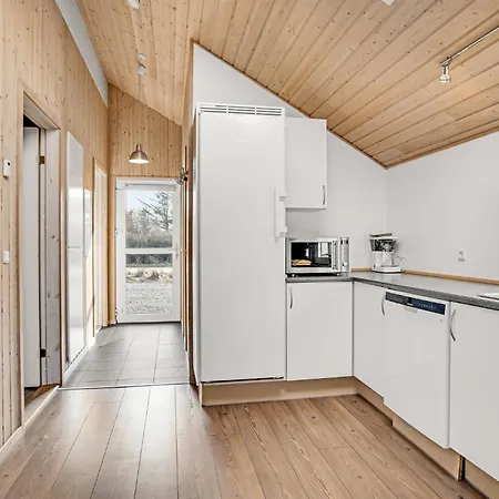 Nyaraló Awesome In With Sauna *