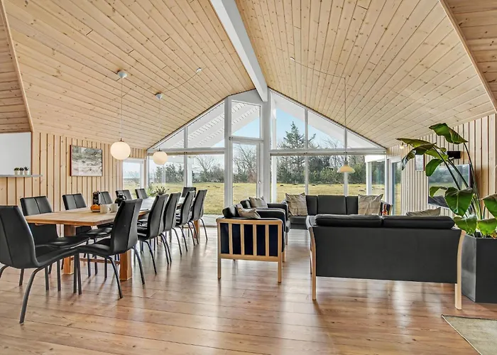 Feriehus Awesome In With Sauna