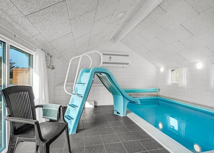 Awesome In With Sauna Feriehus *